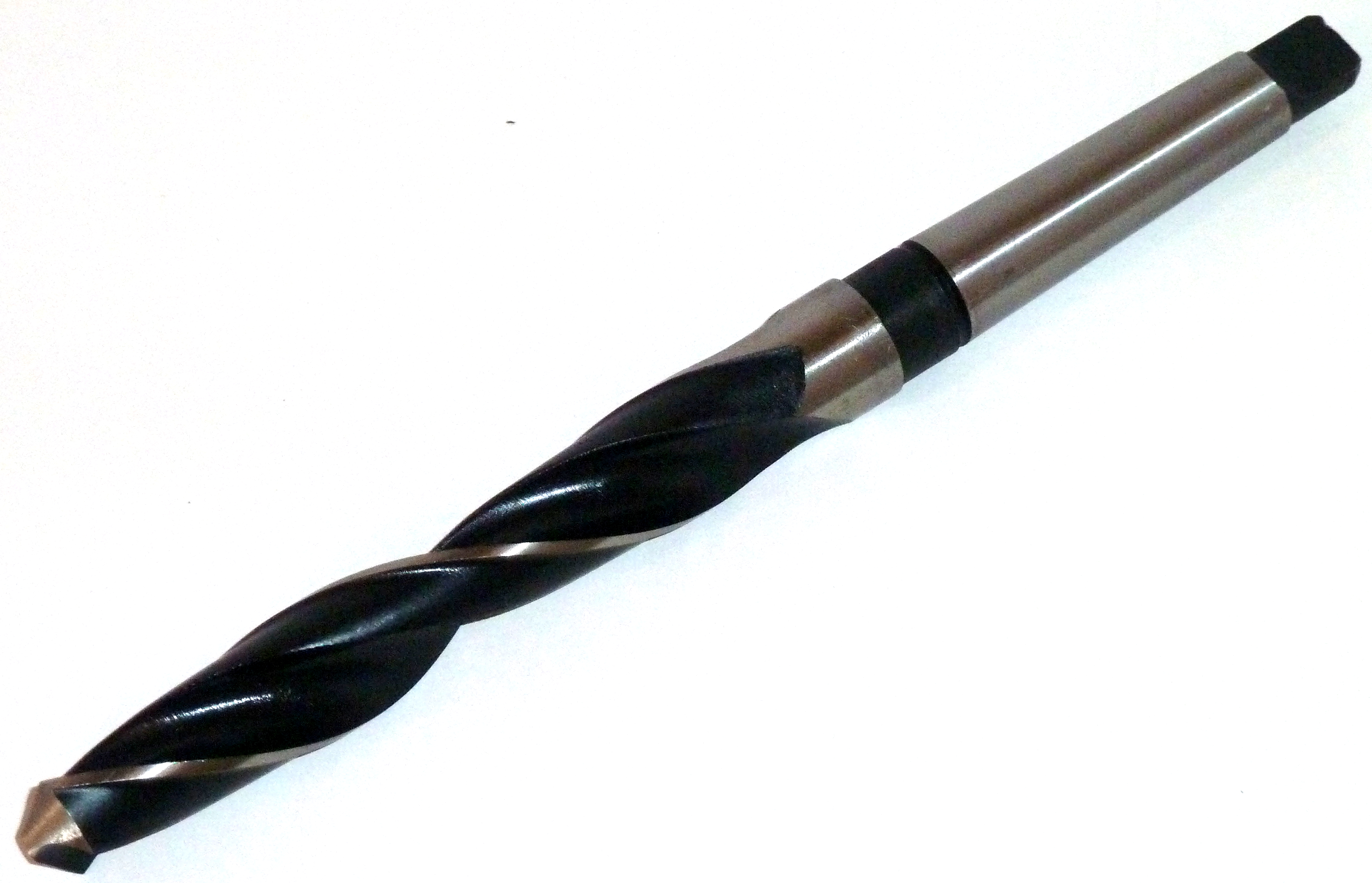 DIN345 Morse 26 mm Hss haste cônica fresada preta e branca para perfuração de metal
